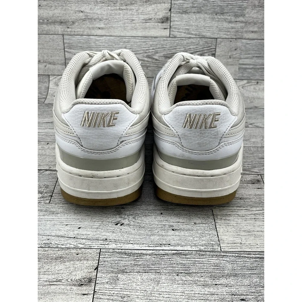 Nike Gamma Force‎ Shoes Womens Size 9 White Sail Gum Low Top Casual DX9016-101